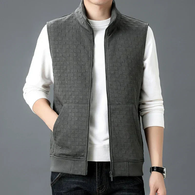 ATHLETIC TEXTURED ZIP VEST 5