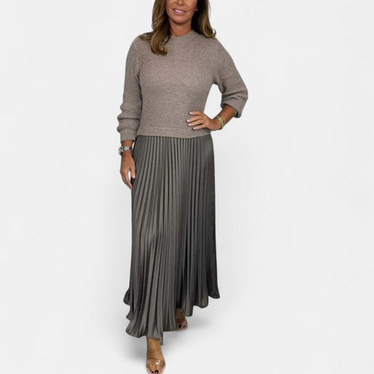 Cascade | Knit & Pleated Maxi Skirt with Knitted Sweater 0