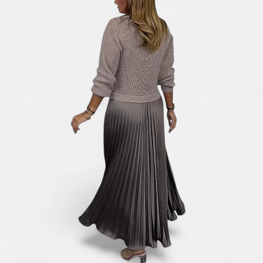 Cascade | Knit & Pleated Maxi Skirt with Knitted Sweater 1
