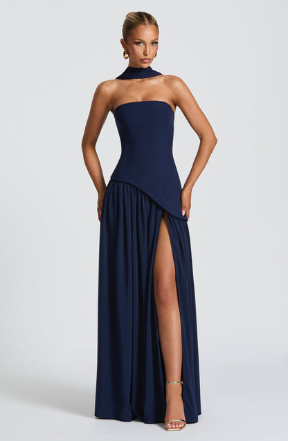 Chic Slit Maxi Dress | Effortlessly Elegant for Unforgettable Moments 10