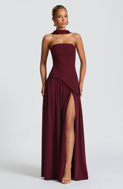 Chic Slit Maxi Dress | Effortlessly Elegant for Unforgettable Moments 5