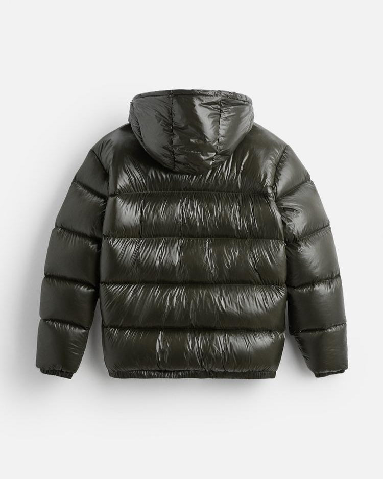 Chic | Effortlessly Warm for Urban Adventures 7