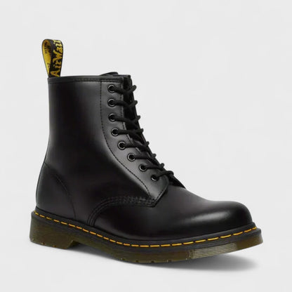 Clarks - Classic and Comfortable Boots 0