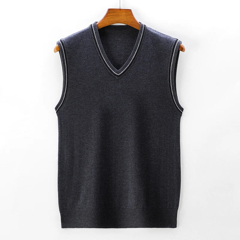 MILO KNIT VEST 3